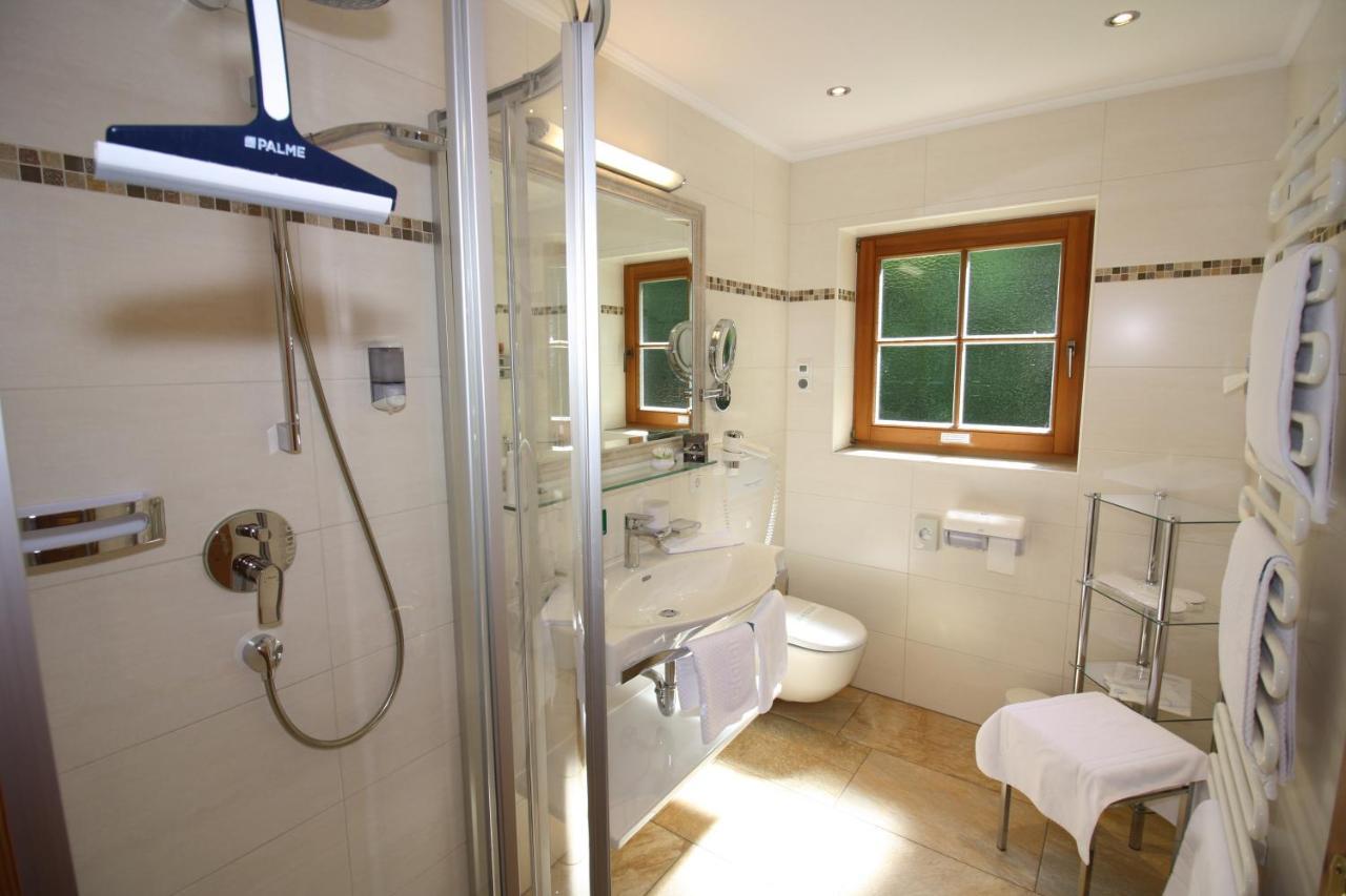 Vronis Waldhaus Adults Only Aparthotel Майерхофен Екстериор снимка
